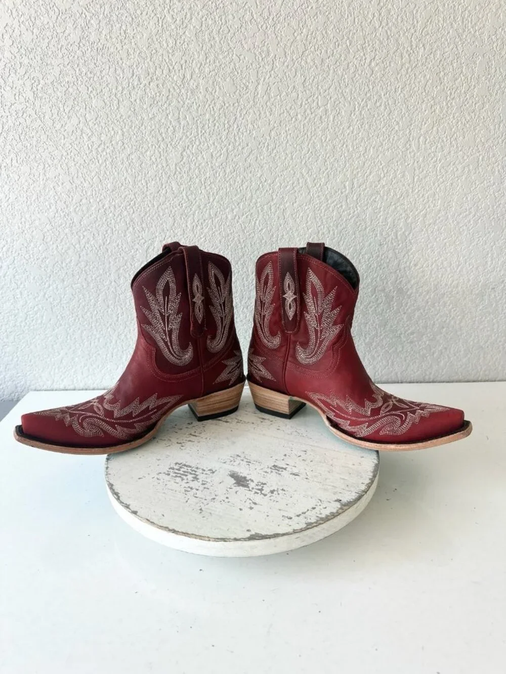 Lane Boots LEXINGTON Womens Red Cowboy Bootie Western Cowgirl Short Snip Toe 9